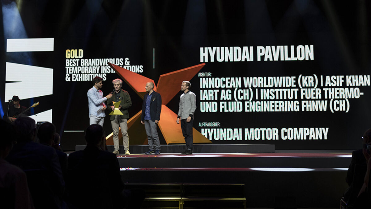 iart-Team erhält XAVER-Award für Hyundai-Pavillon